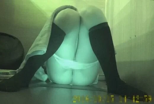 【オナニー■■■■】ネカフェのお隣事情①_20歳くらいのギャル?
