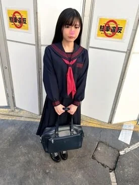 【素人個撮】■■■■■女子とのP活密会_苦学生の裏バイト完全収録
