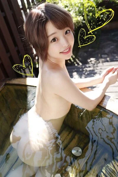 ショーへア小悪魔JDと温泉でハメて中出し