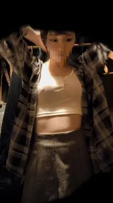 【コンカフェ更衣室vol.22】イン〇ルエンサー級の超絶美女の丸裸激写！剛毛マ〇
