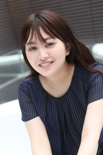 個人撮影 20歳 女子大生!パイパンちゃん
