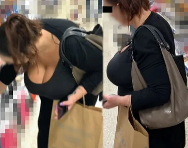 【フルHD】街のとんでもない爆乳巨乳さん 今にもこぼれそう!