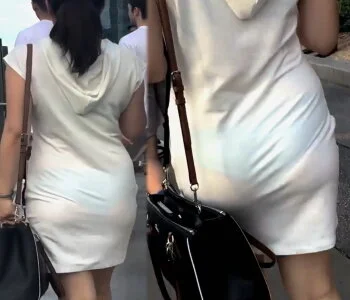 【フルHD】薄すぎる白ワンピ!透けたパンツが!
