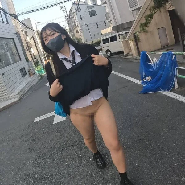 Z世代の青空劣情日記#露出マ●コに風が当たる露出サイコー!07「開放感に目覚めた