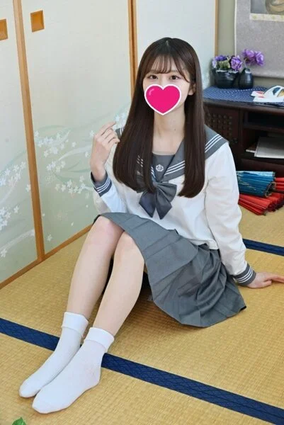 グレー■■■■■と三つ折りソックス 2/2