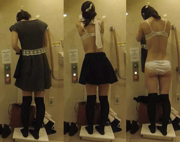 純白のブラとパンツが丸見え! 美人OLの大胆な生脱ぎ 電車人 vol.25