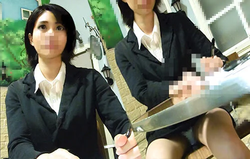 職権乱用!極悪手口■■動画～面談中パンツを盗られる乙女No,16～(美人スーツO