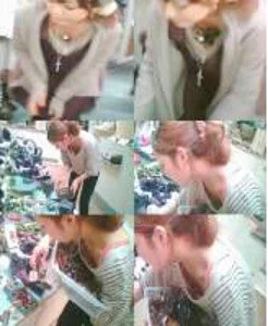 ★街角の胸チラ店員さん★⑮