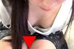 新人OLパンチラ&胸チラWチラで乳首見えた!![034]