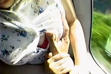 ■■を保育園に預けてヤンママ1回だけ秘密の■■電車アルバイト人妻