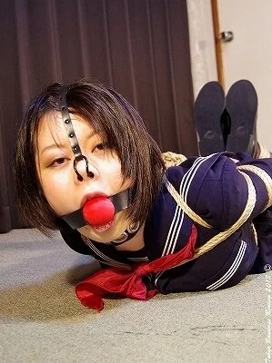 着衣■■&猿轡フェチ動画 [TK3 ■■■■ 知花 羞恥の連続鼻フック Part