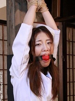 着衣■■&猿轡フェチ動画 [AM18 熟女緊縛 ナースあすみ猿轡地獄 Part1