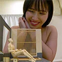 【巨大娘】1人で貸切露天風呂に来たら、突然謎の空間に縮小転送!?バスタオル1枚の