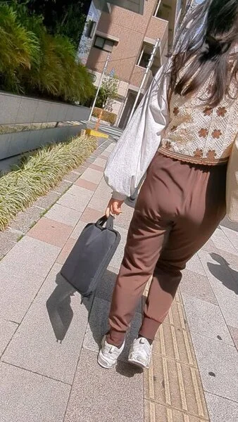 若い子の歩行尻