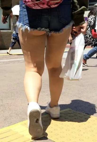 ショーパン ホットパンツ プリ尻