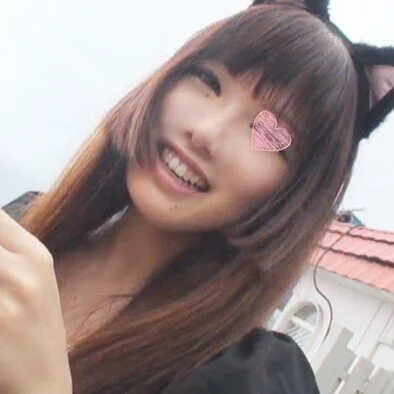 【個人撮影】熱海市在住ハーフ顔みるくちゃんを公衆便所でネコ耳とびっこ責め&温泉で