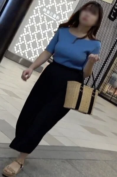 溢れ爆ボインすぎる豪乳モデルな美人すぎるお姉様の降臨乳!