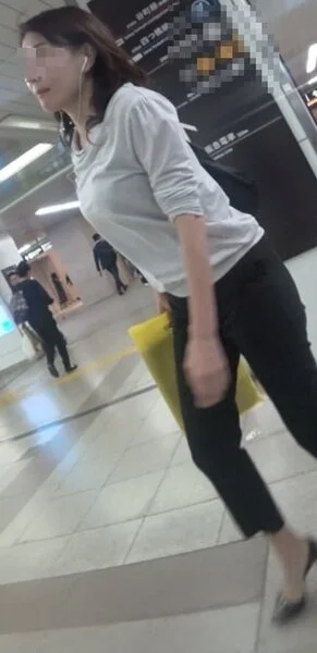 伝説の超豪乳ボインな爆揺れる美人OL様の更なる爆豪揺れ!!