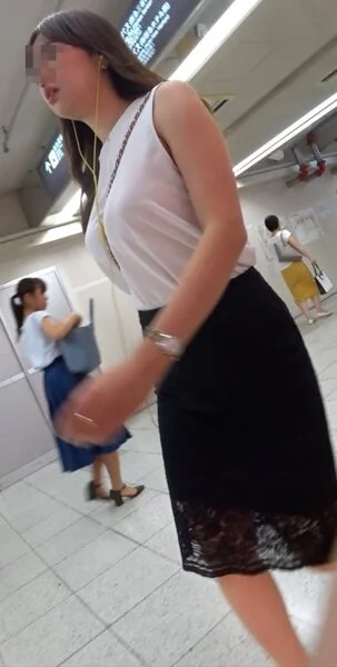 スーパーモデル級美女!超揺らす爆乳Gカップをパイスラッシュで刺激的アピールな超美