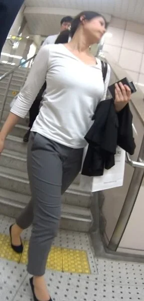 超美人OLの豊満爆乳の色気と爆尻のむっちむち感が最高!