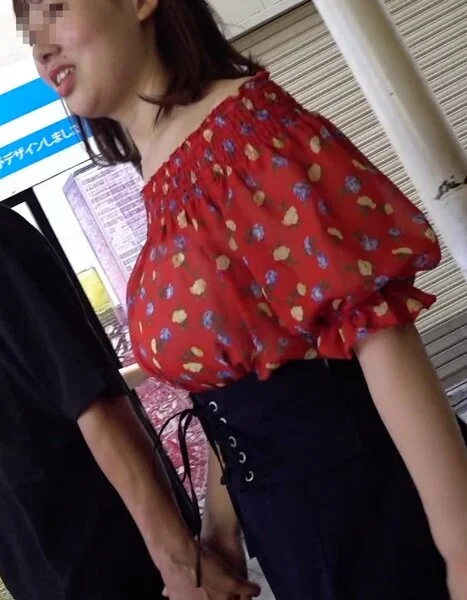 豊満ミルク爆乳な美女お姉様