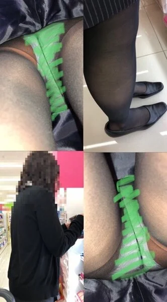よく会うOLさん 逆さ撮り 黒スト越し薄水色パンティ 三日目