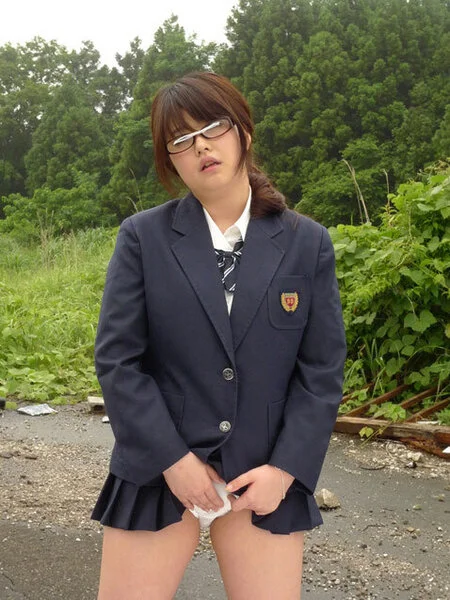 ◆素人投稿動画 アニオタぽっちゃりパイパンメガネ女子 もも(18歳)ちゃん 可愛