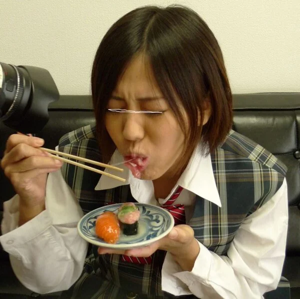 ◆素人投稿動画 ハイビジョン(HD)「これ、食ザーメンって言うんですか?」精子ま