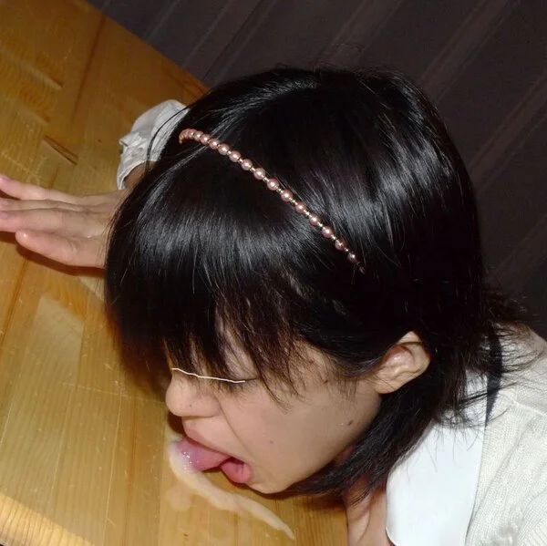 ◆素人投稿動画 ハイビジョン(HD)「精子、飲んじゃいますね」アニオタ女子大生が