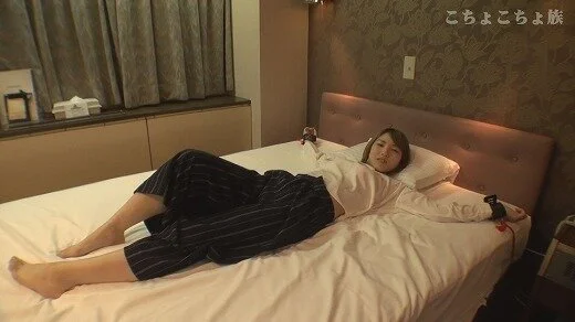 こちょこちょ族 スレンダー美人モデル超敏感娘 まみ 22歳 私服編