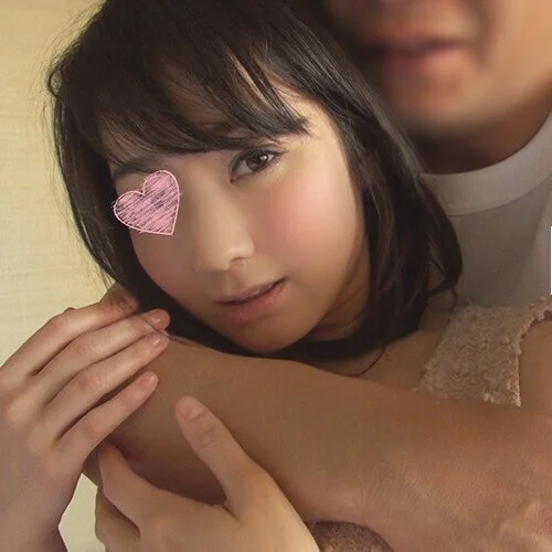 【個撮/地方妻】爆吹きで全身潮まみれ&大量ぶっかけ!名古屋在住のミニスカ人妻女医