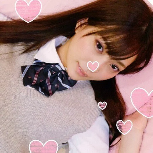 【個人撮影】りりこちゃん18才 現役☆初中出し・全身オイルの快楽漬けでマン穴ほじ