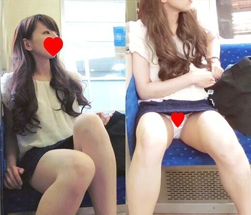 【電車対面】激かわ女子のエロい太ももから白パンティまでがっつり丸見え■■【FHD