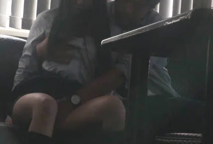 【カラオケ■■】セックス始めたKK生カップル