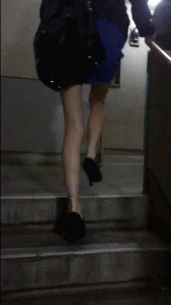 【素人ストーキング×第①弾+第②弾】帰宅途中のS級スリム美女と超絶生足美脚の2人