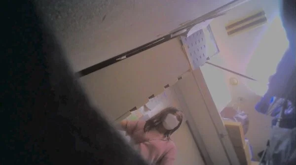 現役女子⚪︎更衣室生着替え動画 〜狙われたワンピース素人女子〜