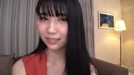 色白美巨乳の20歳女子大生が清純そうに見えて実はドエロでアソコはビショ濡れ