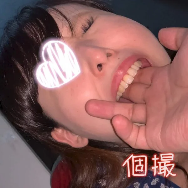 【個人撮影】美巨乳女子の指フェラ&喉奥いじり なつき【Y-166】
