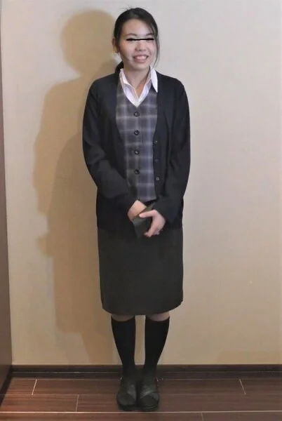 【OL事務制服+黒ハイソ】【事務用サンダル足コキ】【ズーム撮影】パンスト美女の足