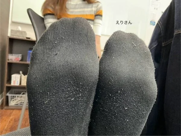スタイル抜群可愛いえりさんの足裏・靴下写真集&動画