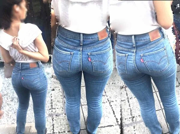 ピチピチジーンズヒップ151_エロエロ!!バス待ちするハイスペック美尻お姉さん3