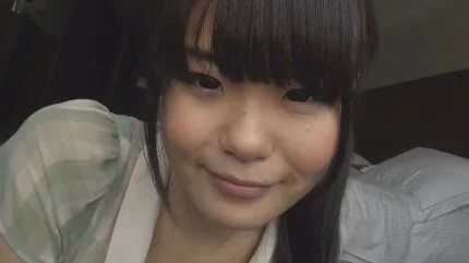 パイパン巨乳の小柄で純朴な18歳が巨根で膣奥を突かれる快感に喘ぎまくる