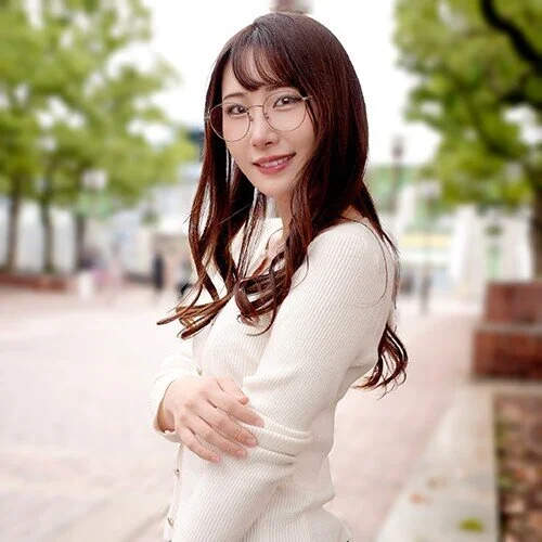 メガネ姿が可愛いスレンダー妻とごっくん不倫旅行②…ツインテ×眼鏡×エロコス最強装