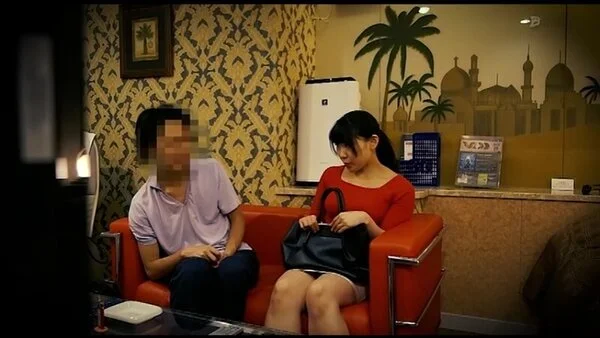 【ブリット】旦那以外の男のカラダを本気で求める人妻 #019 EQ-509-07