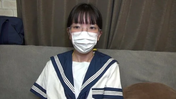 【すーぱーxxxx天使!もえかちゃん】いきなりの黄マイクロビキニwえ?これって着