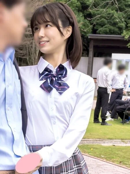【小悪魔@制服女子①】勉強熱心な真面目な女子が密着淫語で大人をからかいザーメン搾