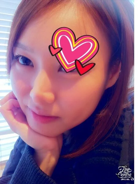 【個撮】美巨乳!24歳看護師おっぱい揺らしながら騎乗位ダンス ! 楽しいハメ撮り