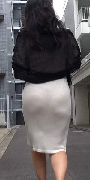 Kさんパート1 パンティーライン 透け 尻