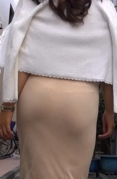 Dさんパート2 パンティーライン 透け 尻