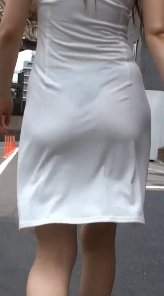 Cさんパート4 パンティーライン 透け 尻